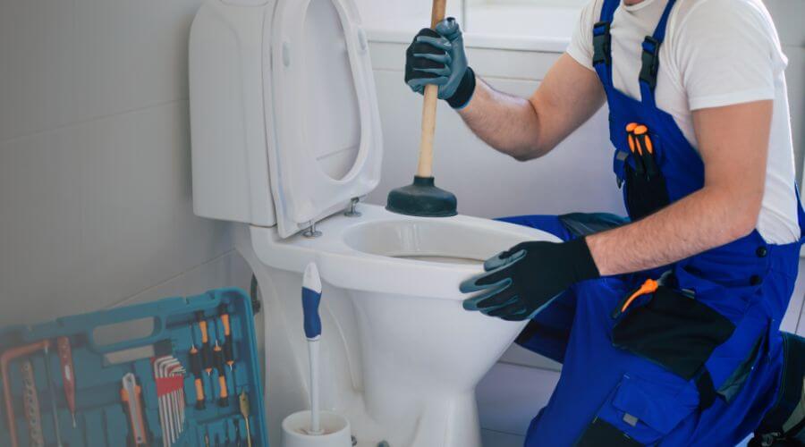 Professional septic pumping service in Samson, AL